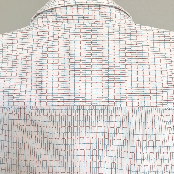 Perry Ellis | Men's L Geometric Button Up Shirt - Picture 3 of 4